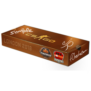 London 2018 Train Souvenir Package image 360x360